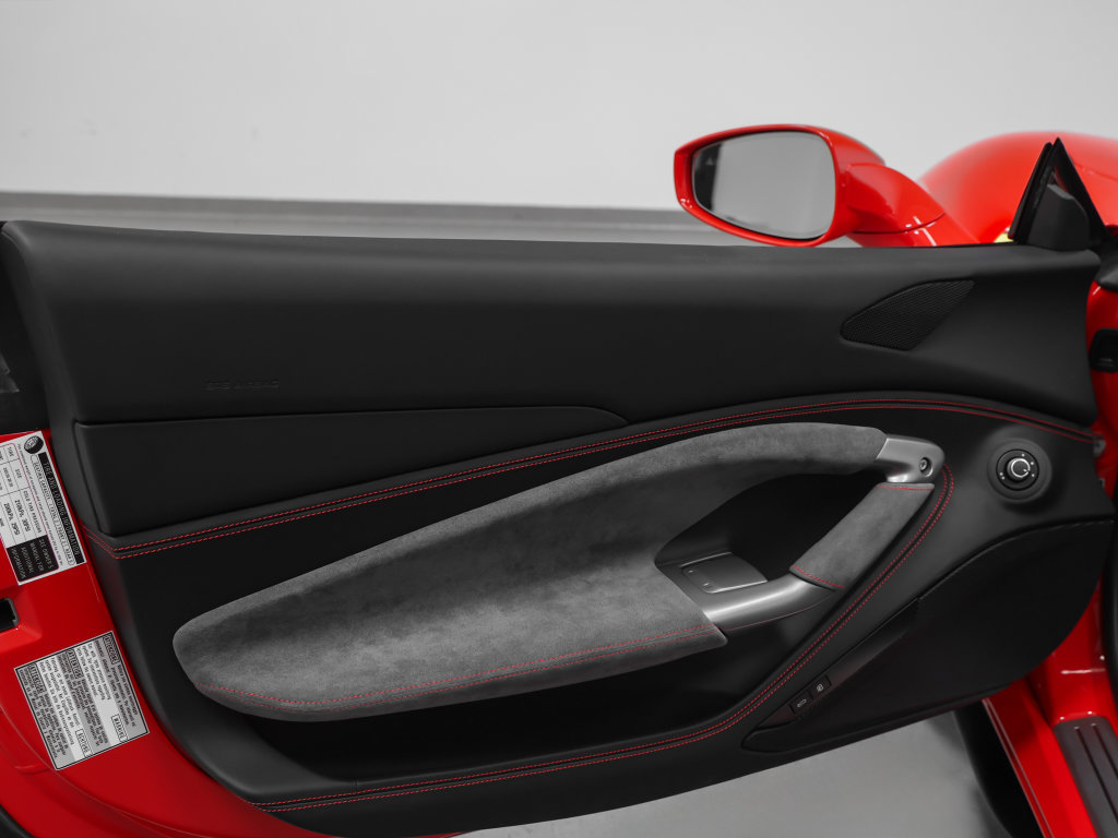 Certified 2023 Ferrari F8 Tributo RWD image 79