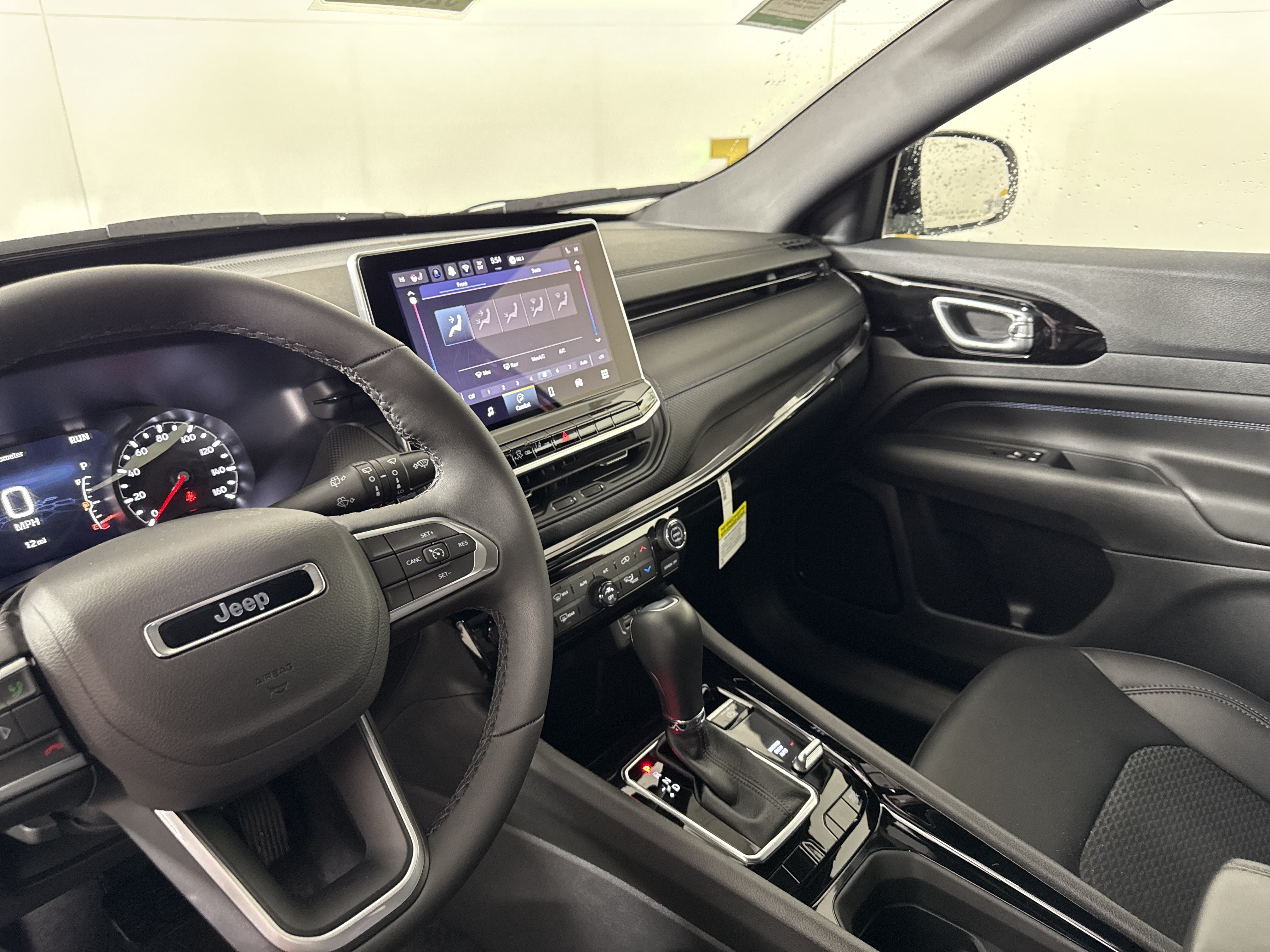 New 2026 Jeep Compass Latitude AWD/4WD image 27