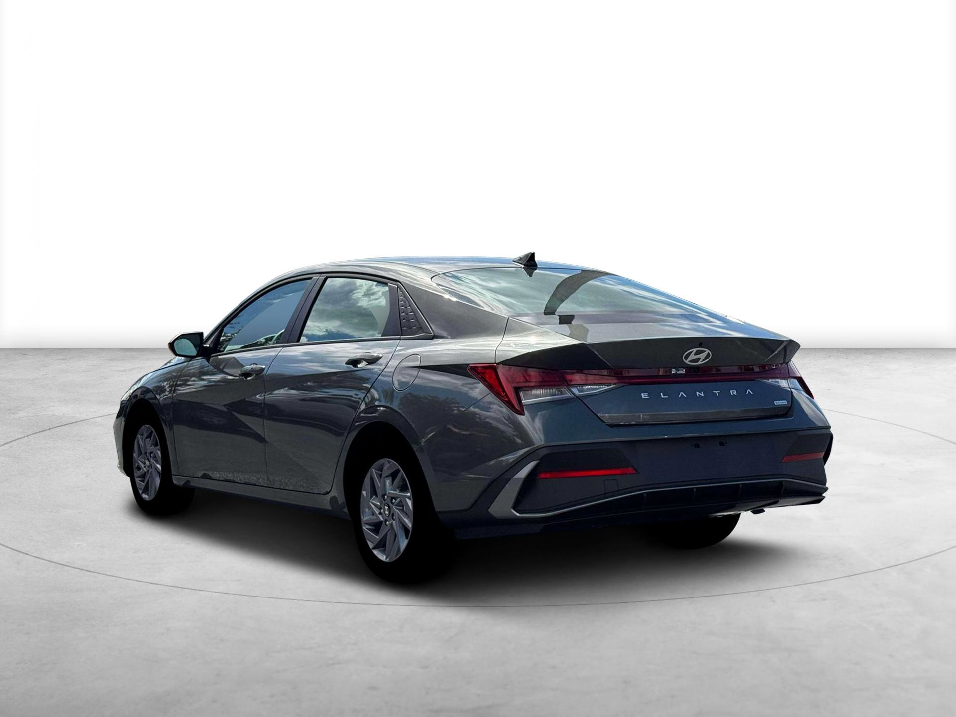 New 2026 Hyundai Elantra Blue image 5