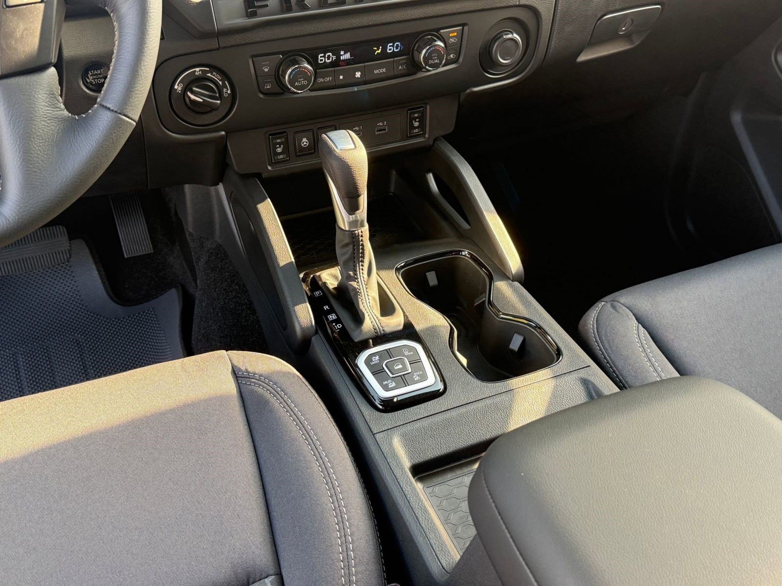 New 2026 Nissan Frontier SV w/ SV Convenience Package image 16