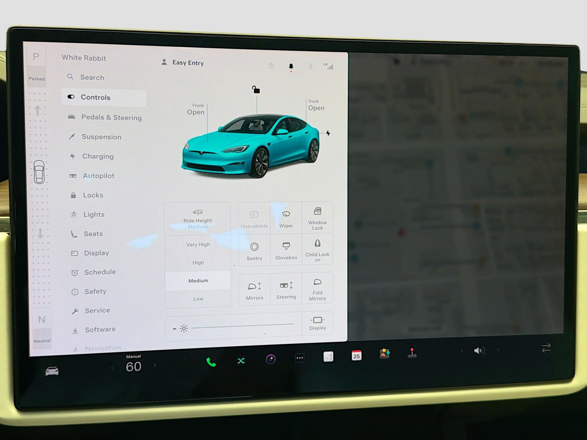 Used 2022 Tesla Model S AWD/4WD image 9