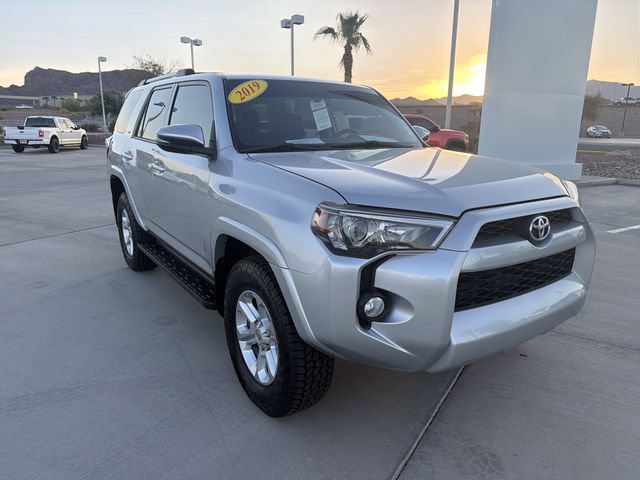 Certified 2019 Toyota 4Runner SR5 Premium AWD/4WD image 3