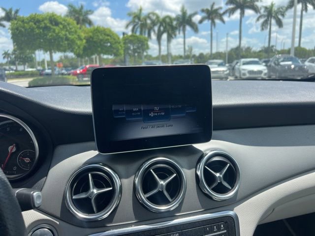 Used 2020 Mercedes-Benz GLA 250 image 23