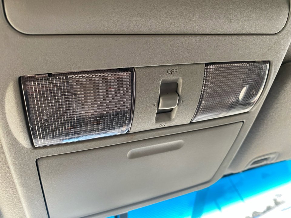 Used 2019 Nissan Frontier PRO-4X image 8