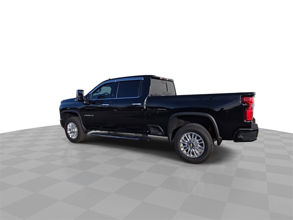 Certified 2021 Chevrolet Silverado 2500 High Country w/ Safety Package II image 6