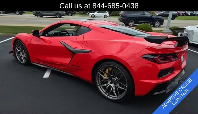 Used 2025 Chevrolet Corvette Z06 RWD image 5