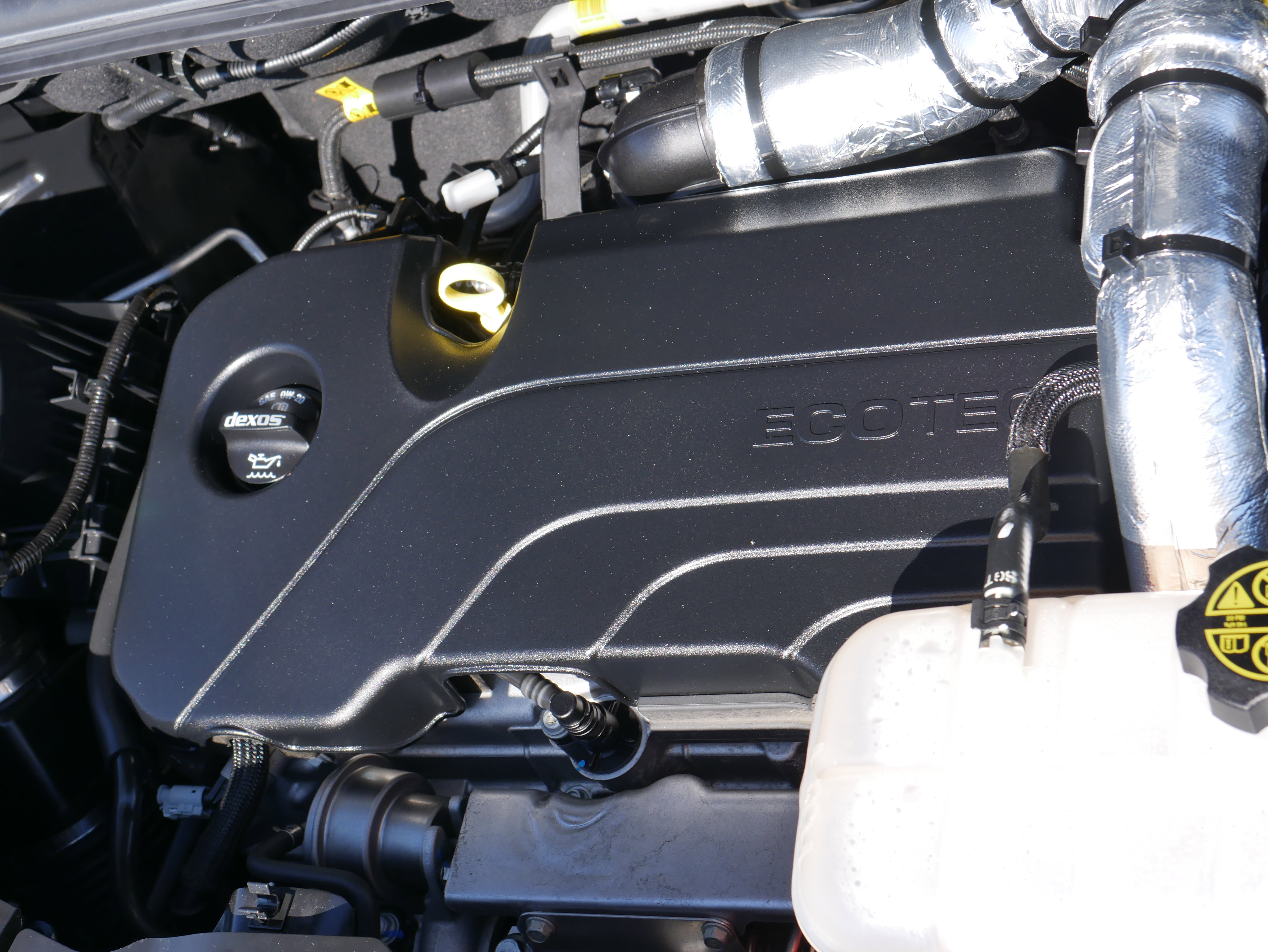 Used 2022 Chevrolet Trax LS w/ Tint and Cruise Package image 9