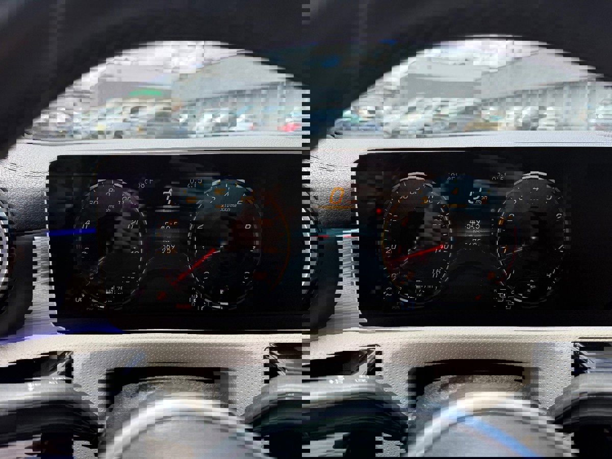 Used 2020 Mercedes-Benz CLA 250 4MATIC image 23