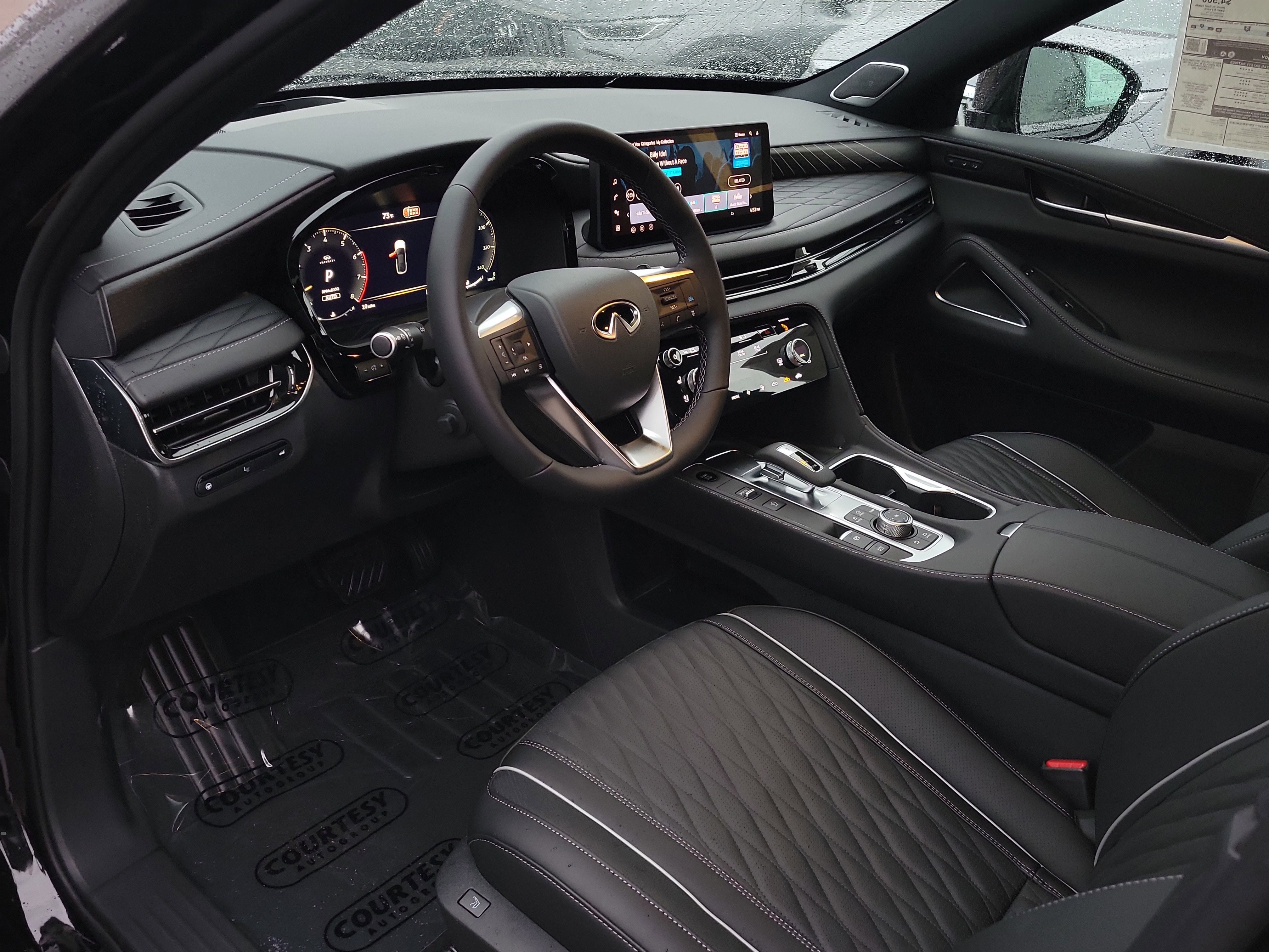 New 2026 INFINITI QX60 Autograph w/ Dark Cargo Package image 24