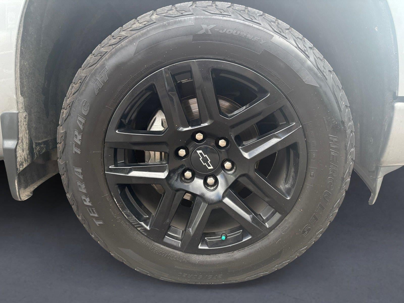 Certified 2023 Chevrolet Silverado 1500 Custom w/ LPO, Dark Essentials Package AWD/4WD image 14