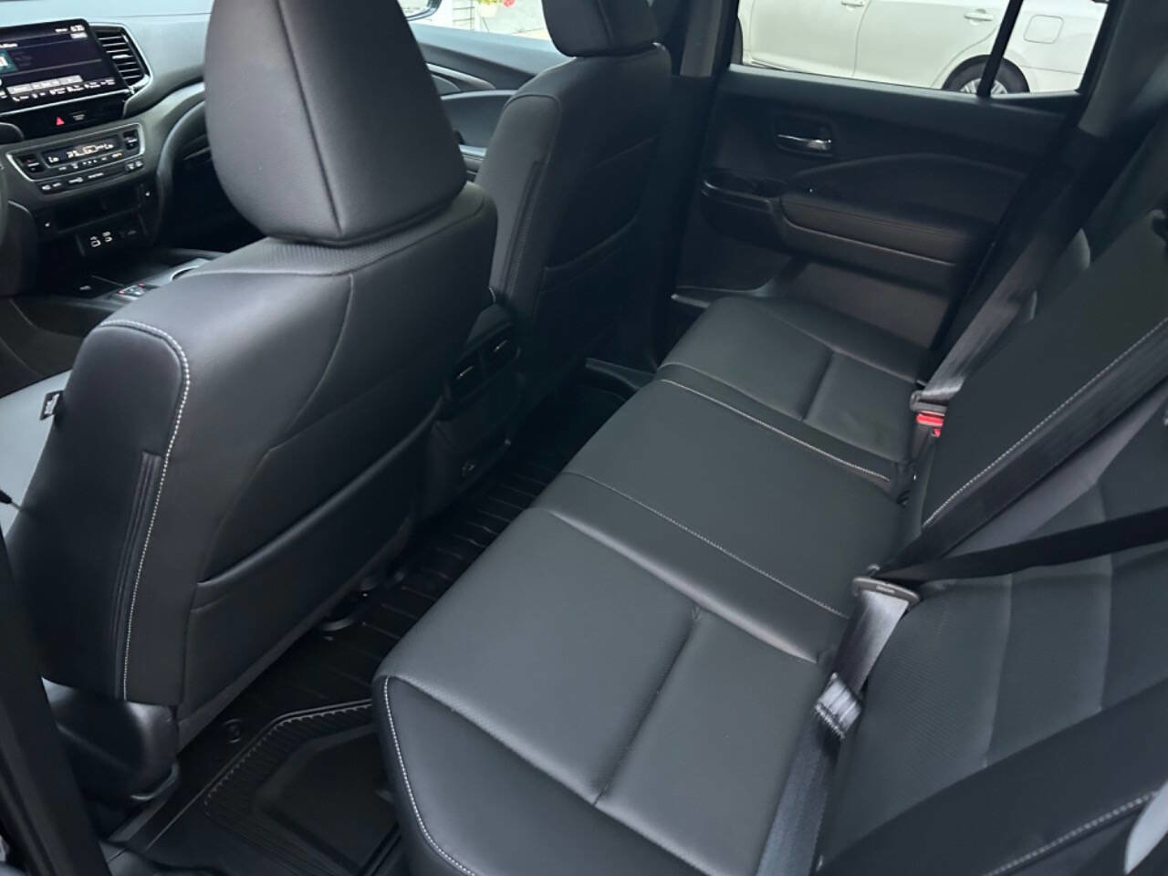 Used 2024 Honda Ridgeline RTL+ image 9