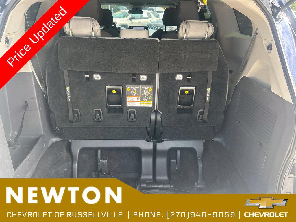 Used 2022 Toyota Sienna LE FWD image 38