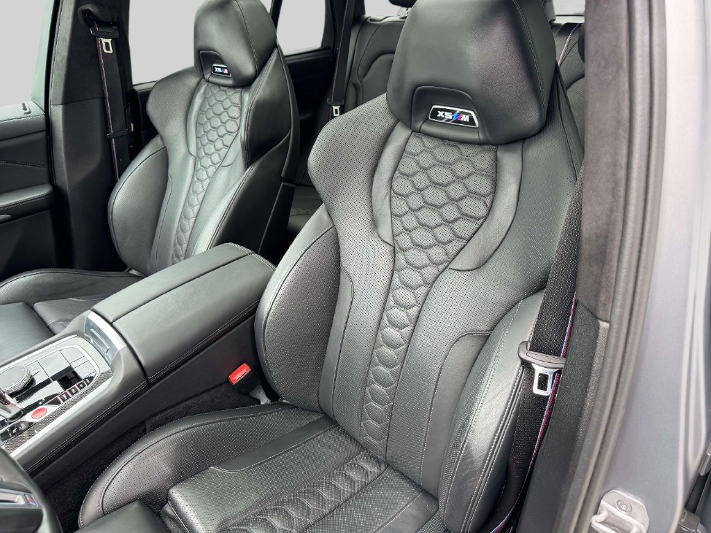 Used 2024 BMW X5 M Competition w/ Executive Package AWD/4WD image 22