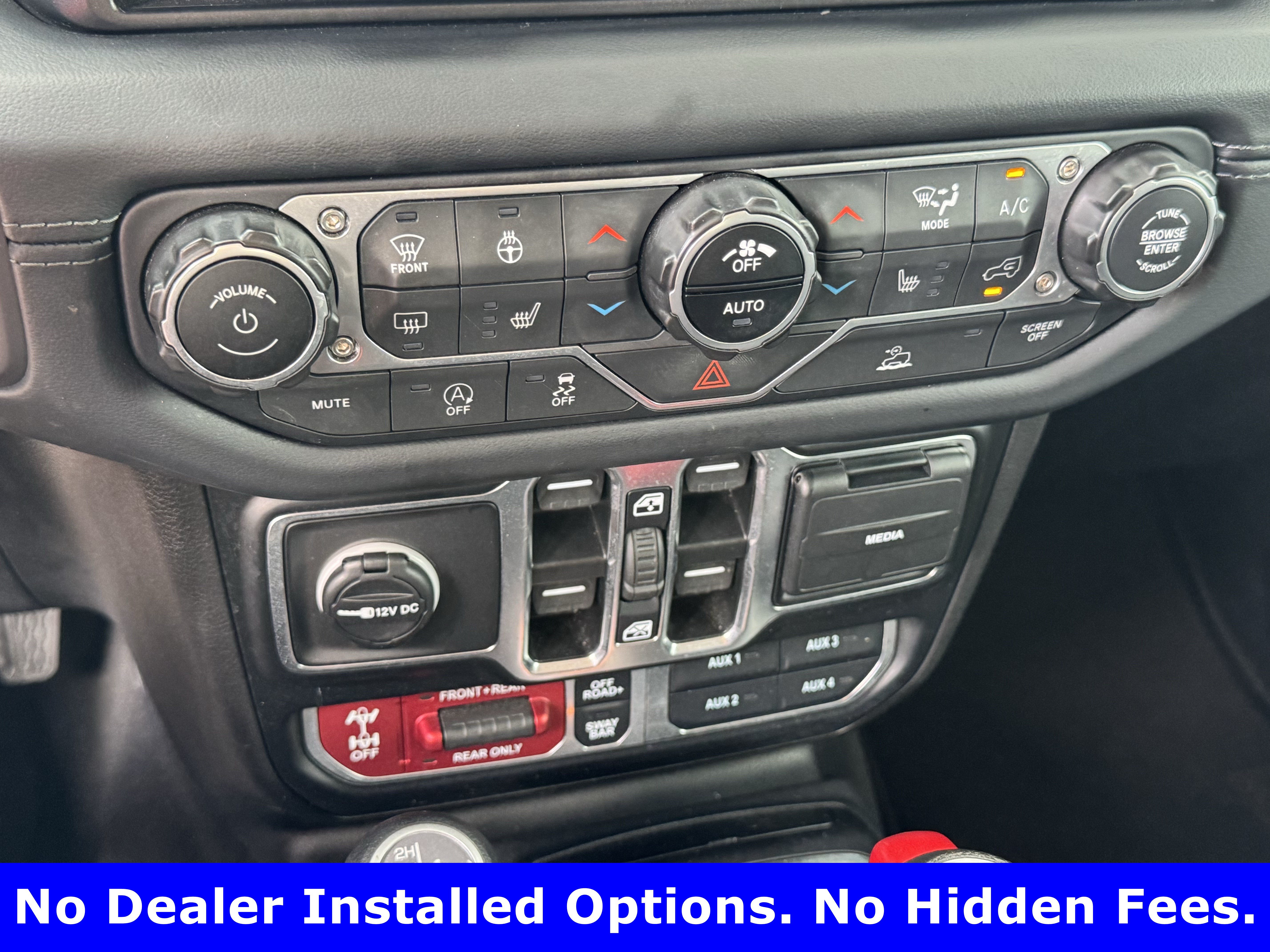 Used 2025 Jeep Wrangler Unlimited Rubicon w/ Convenience Group AWD/4WD image 18
