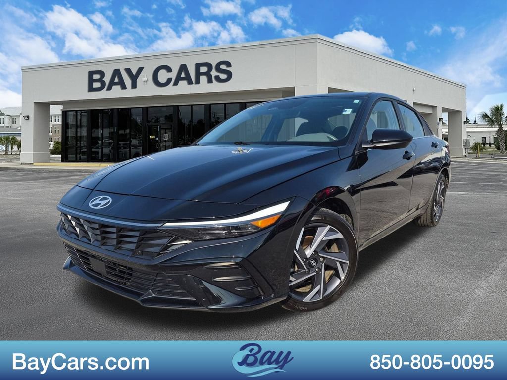 Used 2024 Hyundai Elantra SEL w/ Convenience Package FWD image 1