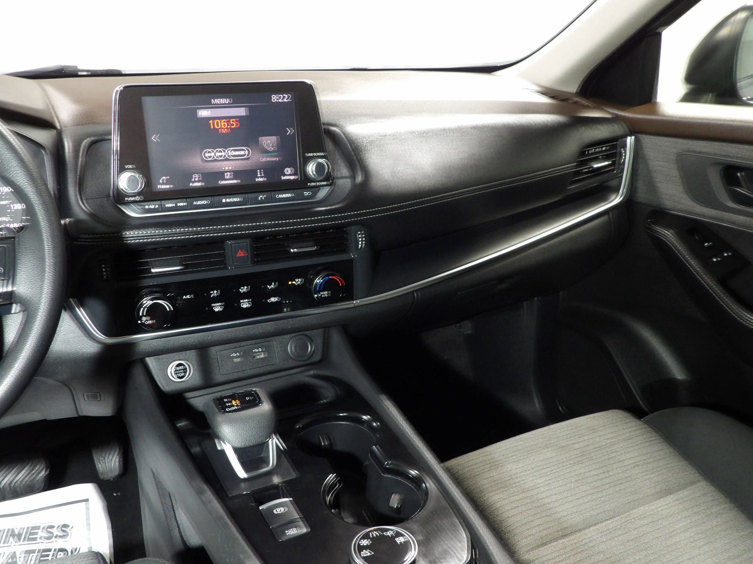 Used 2021 Nissan Rogue S AWD/4WD image 14