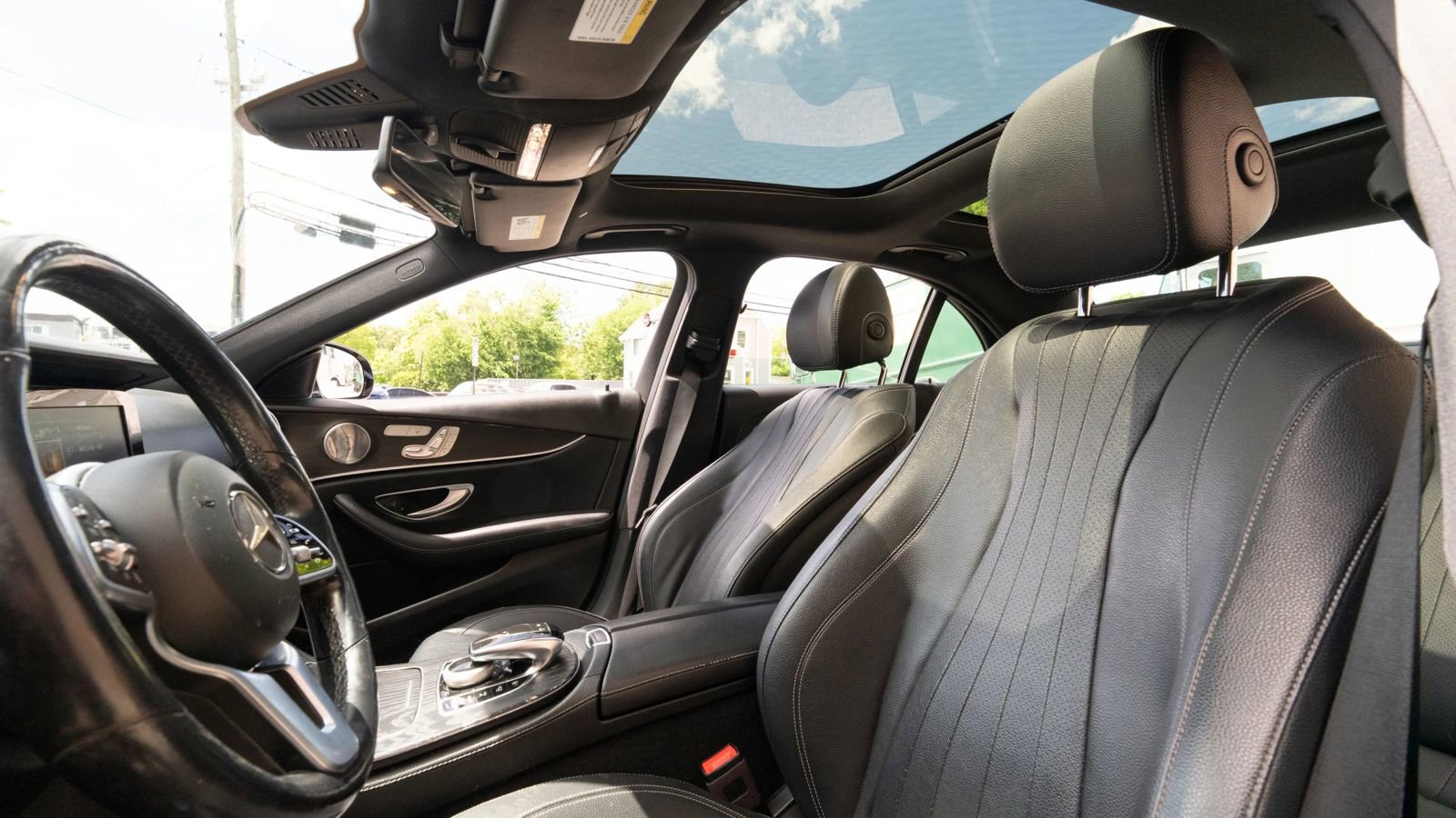 Used 2019 Mercedes-Benz E 300 w/ Premium 1 Package image 25