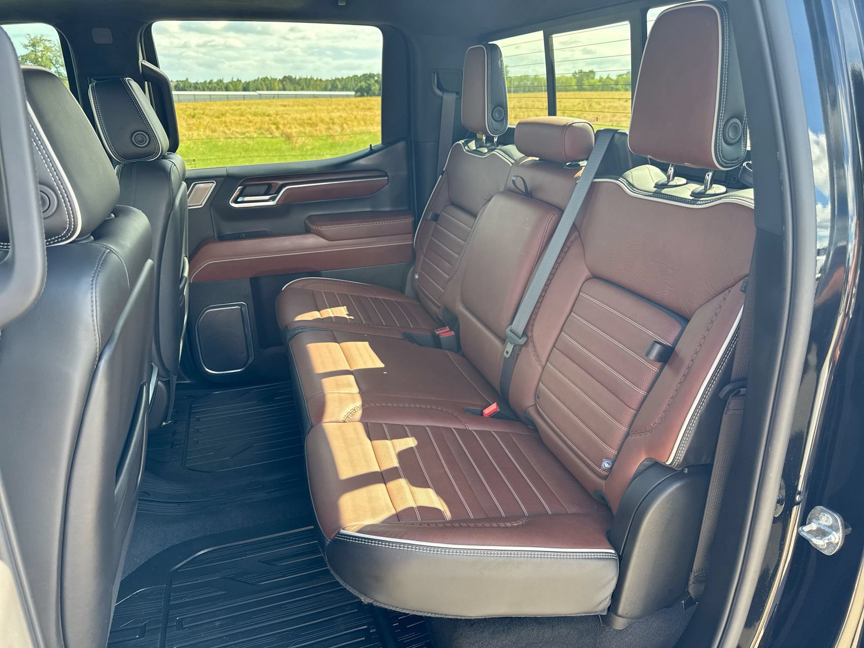 Used 2024 GMC Sierra 1500 Denali Ultimate AWD/4WD image 23