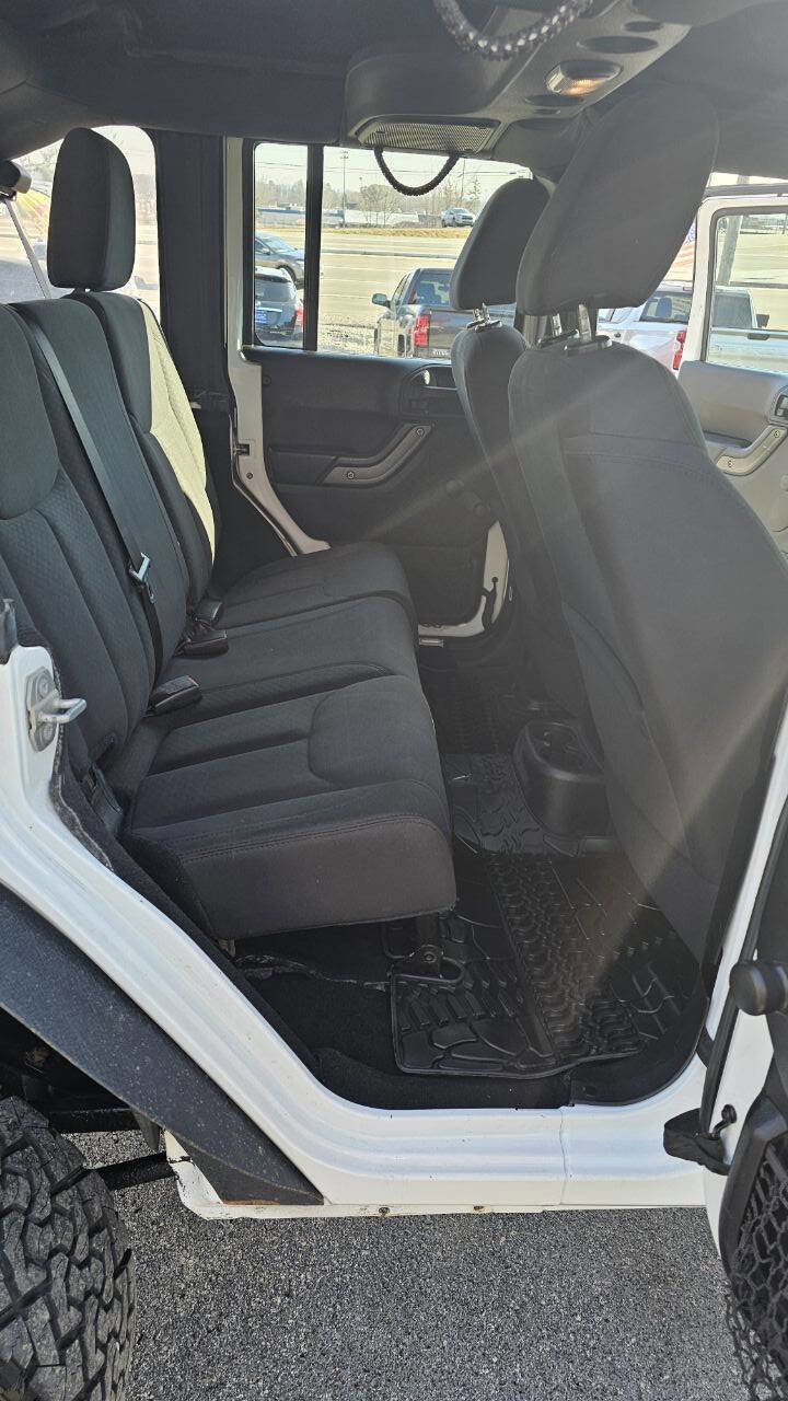 Used 2016 Jeep Wrangler Unlimited Sport image 20