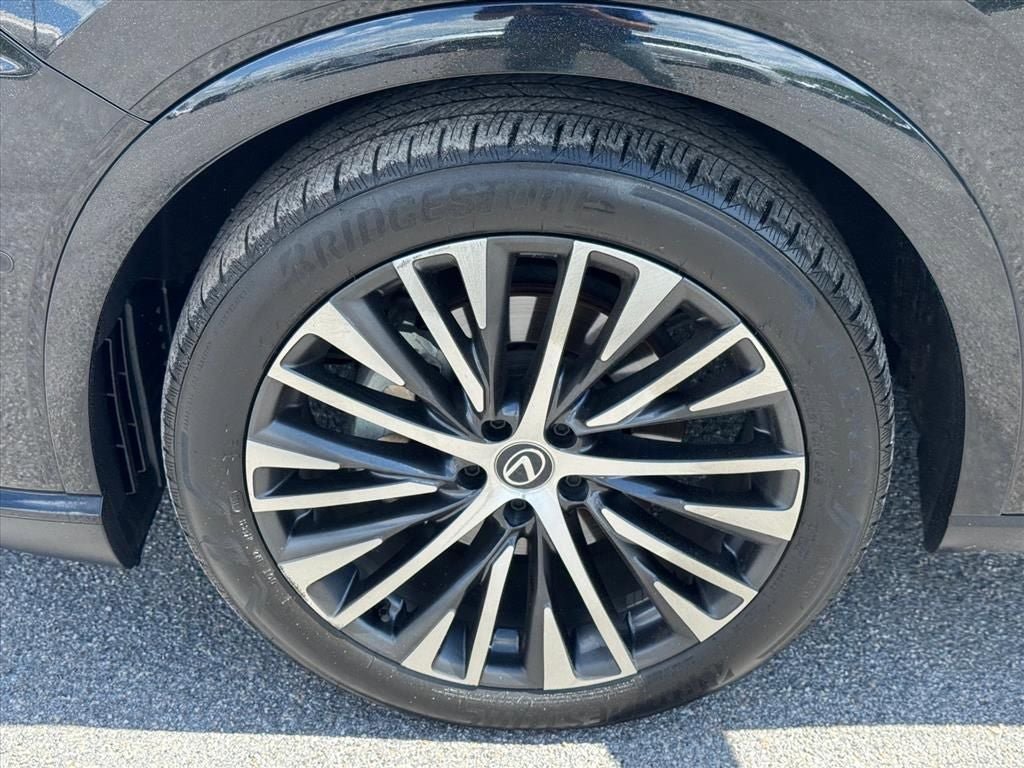 Used 2023 Lexus RX 350 Premium Plus w/ Cold Area Package AWD/4WD image 13