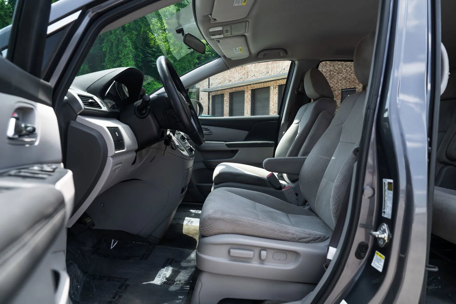 Used 2016 Honda Odyssey LX image 18