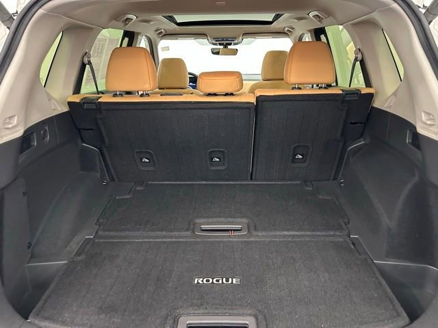 Certified 2023 Nissan Rogue Platinum w/ Platinum Premium Package image 18