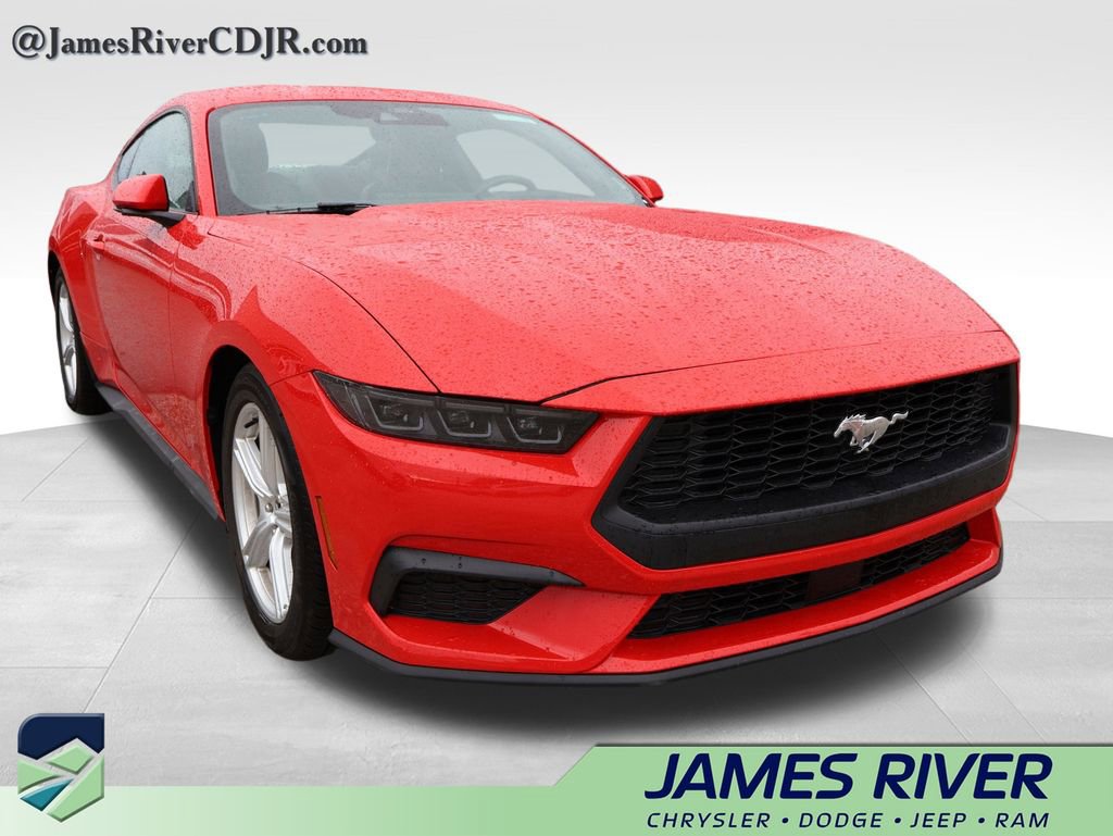 Used 2026 Ford Mustang Premium RWD image 7