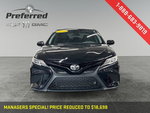 Used 2020 Toyota Camry SE image 11