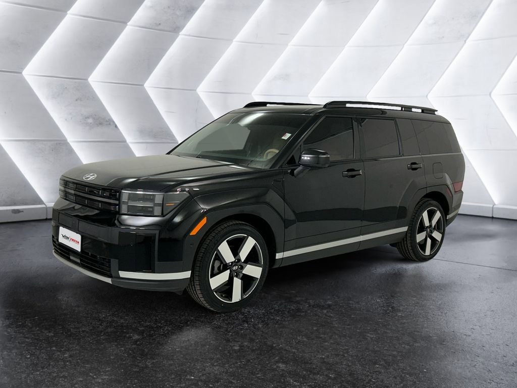 Used 2024 Hyundai Santa Fe Limited FWD image 3