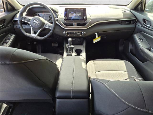 New 2026 Nissan Altima 2.5 SV FWD image 14