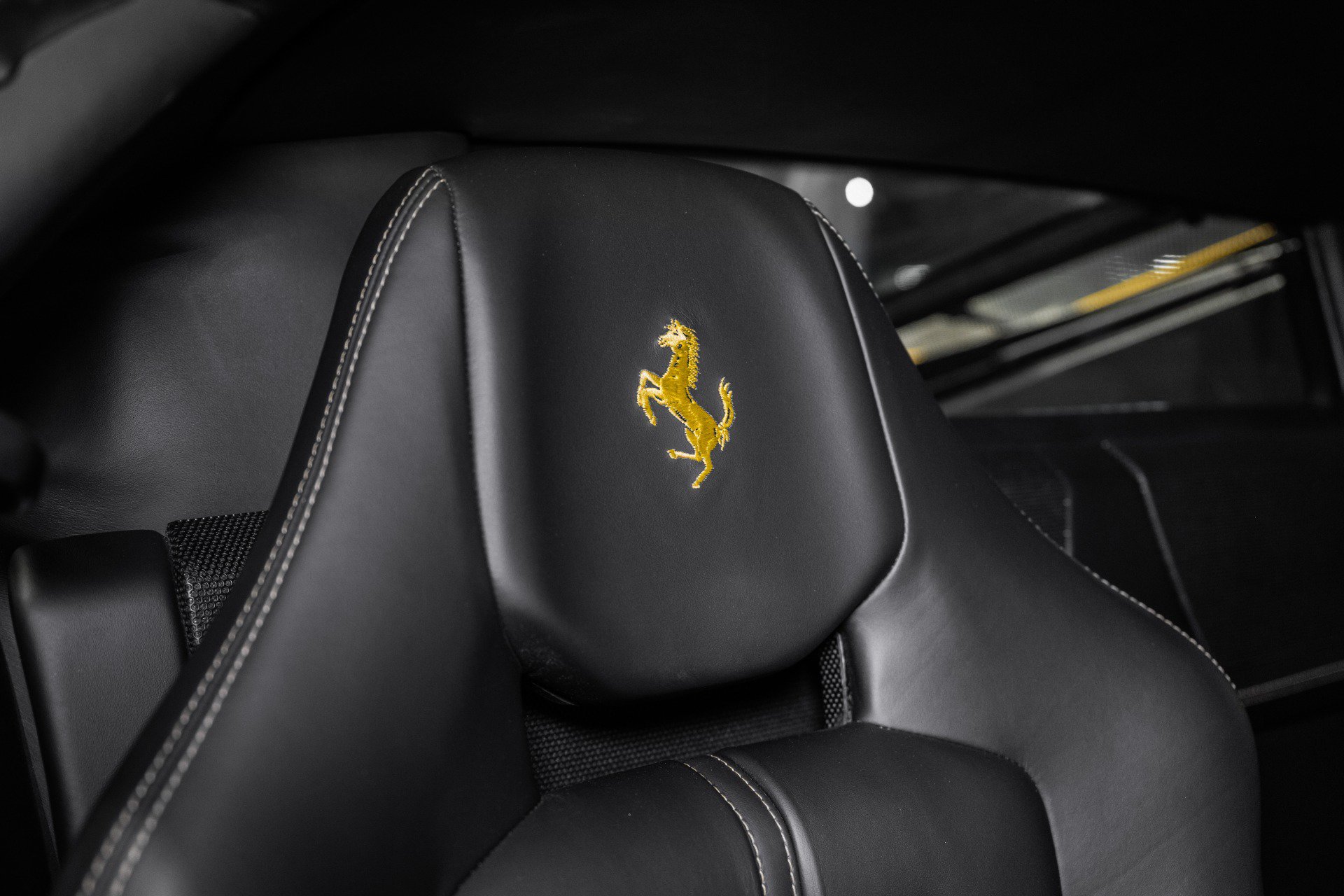 Used 2011 Ferrari 458 Italia Coupe RWD image 49