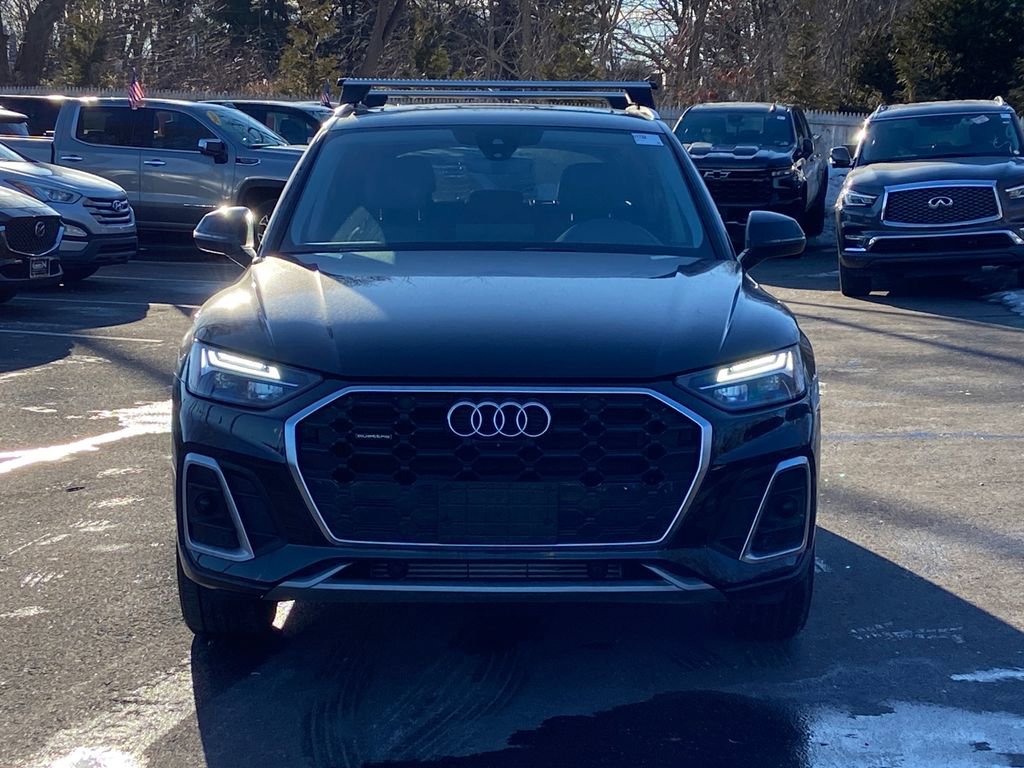 Used 2023 Audi Q5 2.0T Premium Plus w/ Premium Plus Package image 2