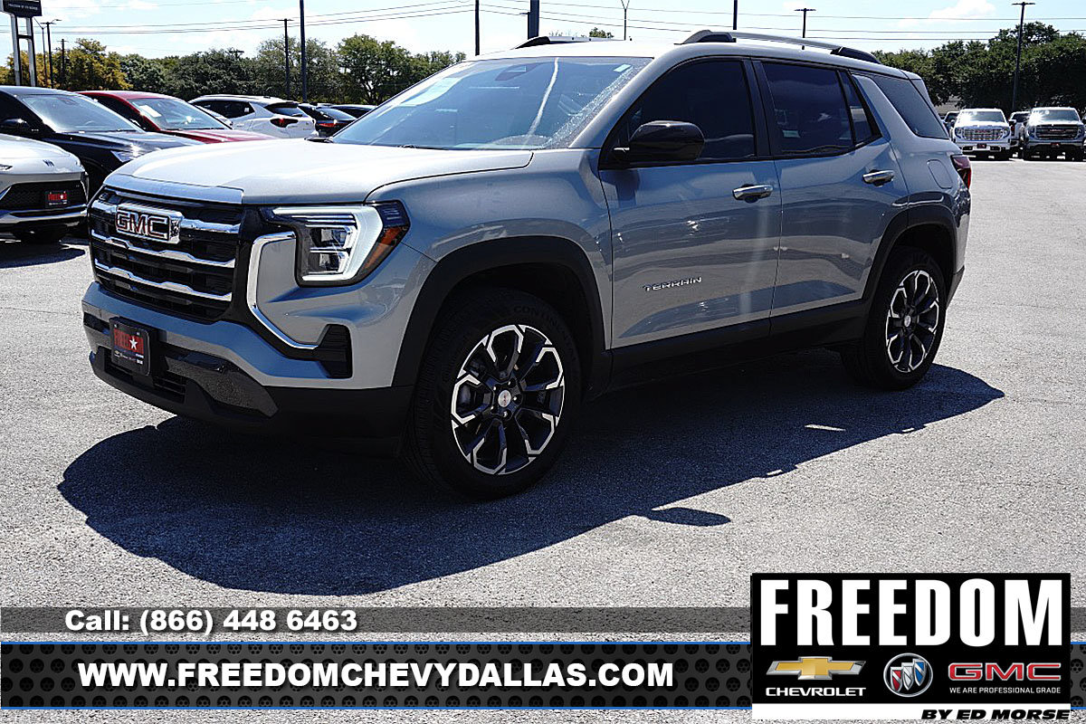 New 2026 GMC Terrain Elevation FWD image 3