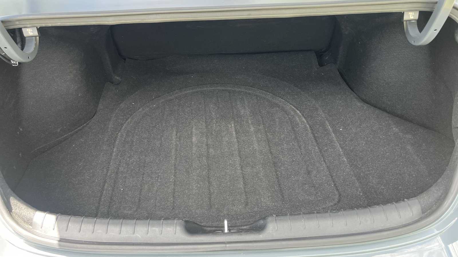 Used 2023 Hyundai Elantra SEL w/ Convenience Package FWD image 42
