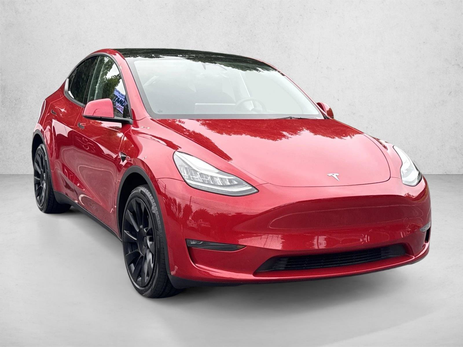 Used 2023 Tesla Model Y Long Range AWD/4WD image 4