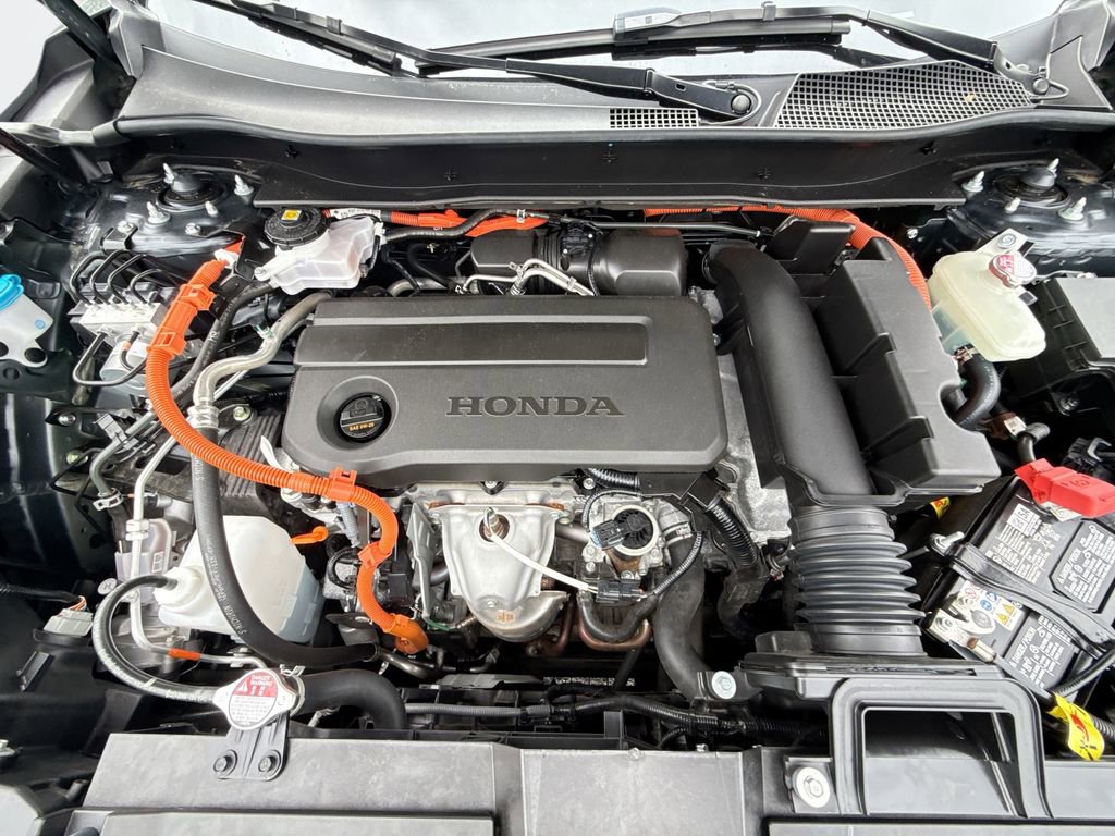 Used 2025 Honda CR-V Sport image 18
