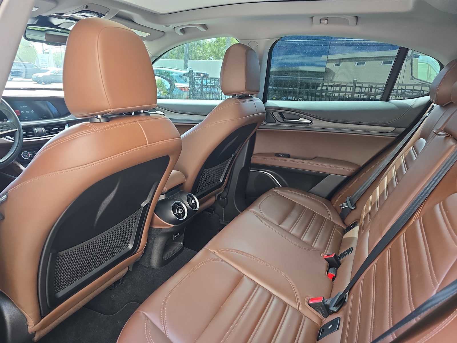 Used 2019 Alfa Romeo Stelvio Ti Lusso w/ Quick Order Package 22X Lusso image 9