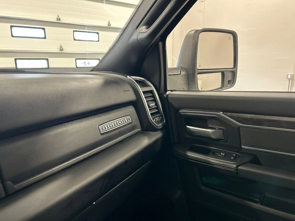 Used 2024 RAM 2500 Big Horn w/ Night Edition AWD/4WD image 26