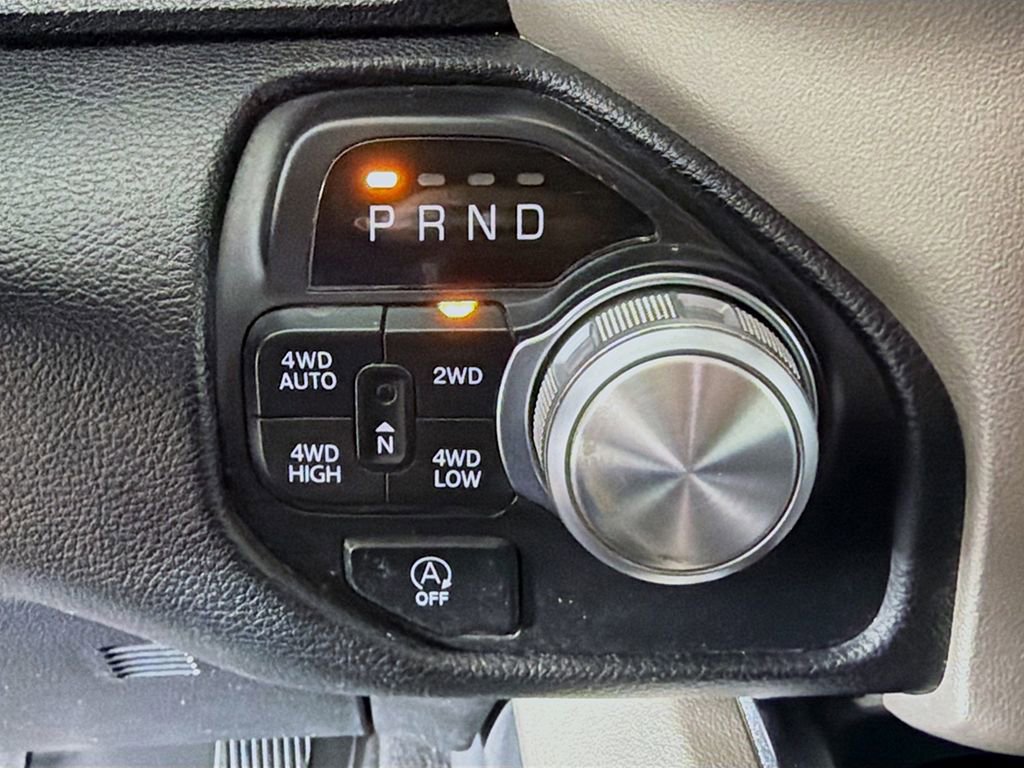 Used 2020 RAM 1500 Laramie image 31