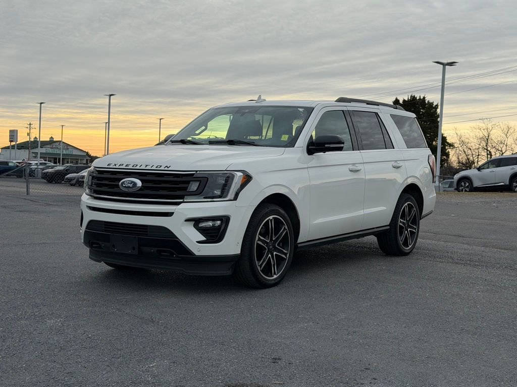 Used 2020 Ford Expedition Limited w/ Equipment Group 303A image 9