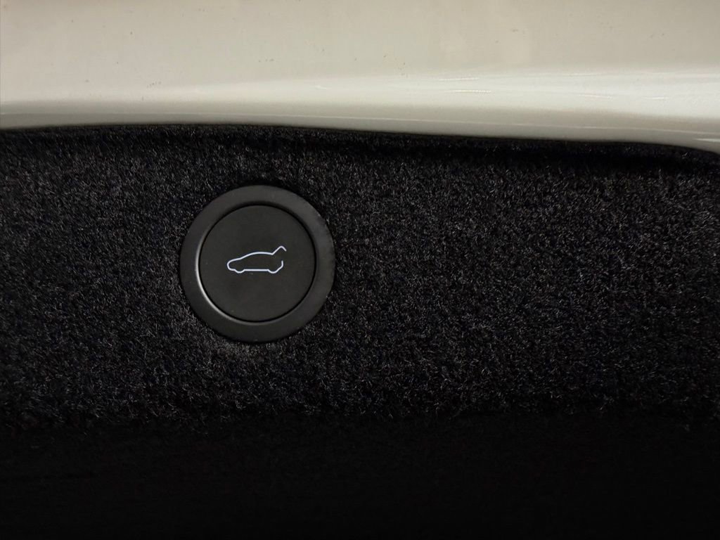 Used 2024 Tesla Model 3 Long Range image 29