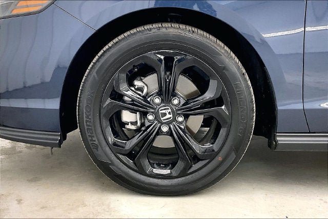 Certified 2025 Honda Accord SE image 10