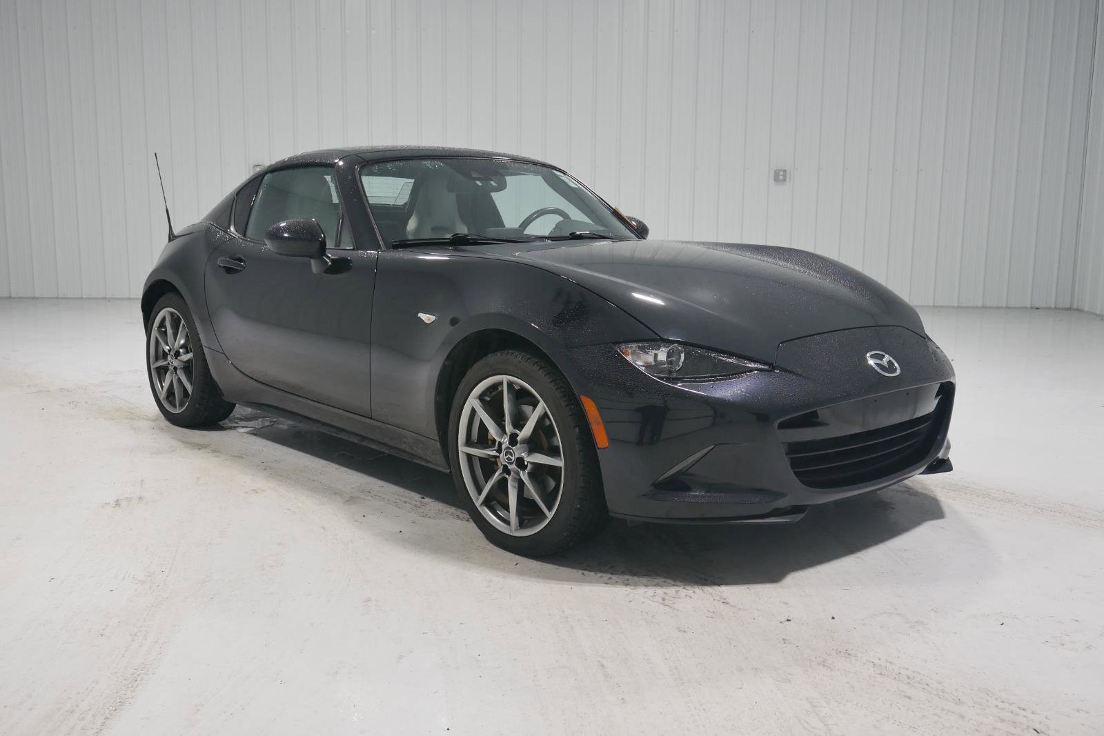 Used 2021 MAZDA MX-5 Miata RF Grand Touring image 3