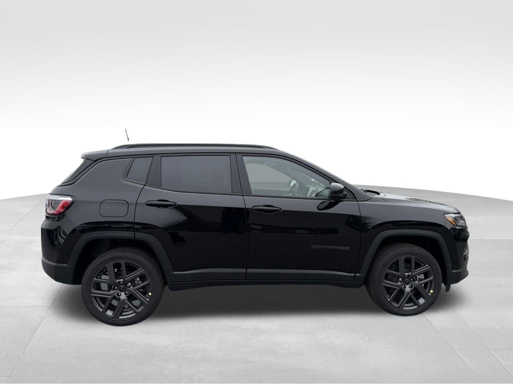 New 2026 Jeep Compass Limited w/ Sun, Sound & Navigation Group image 8