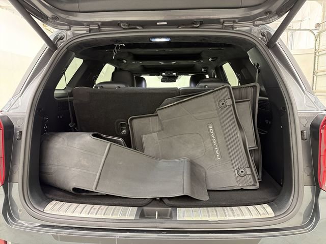 Used 2021 Hyundai Palisade Calligraphy image 15