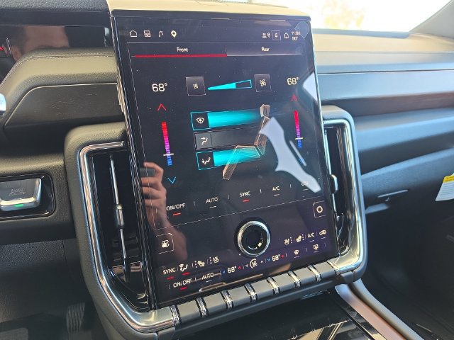 New 2027 GMC Yukon XL Denali w/ Denali Reserve Package AWD/4WD image 28