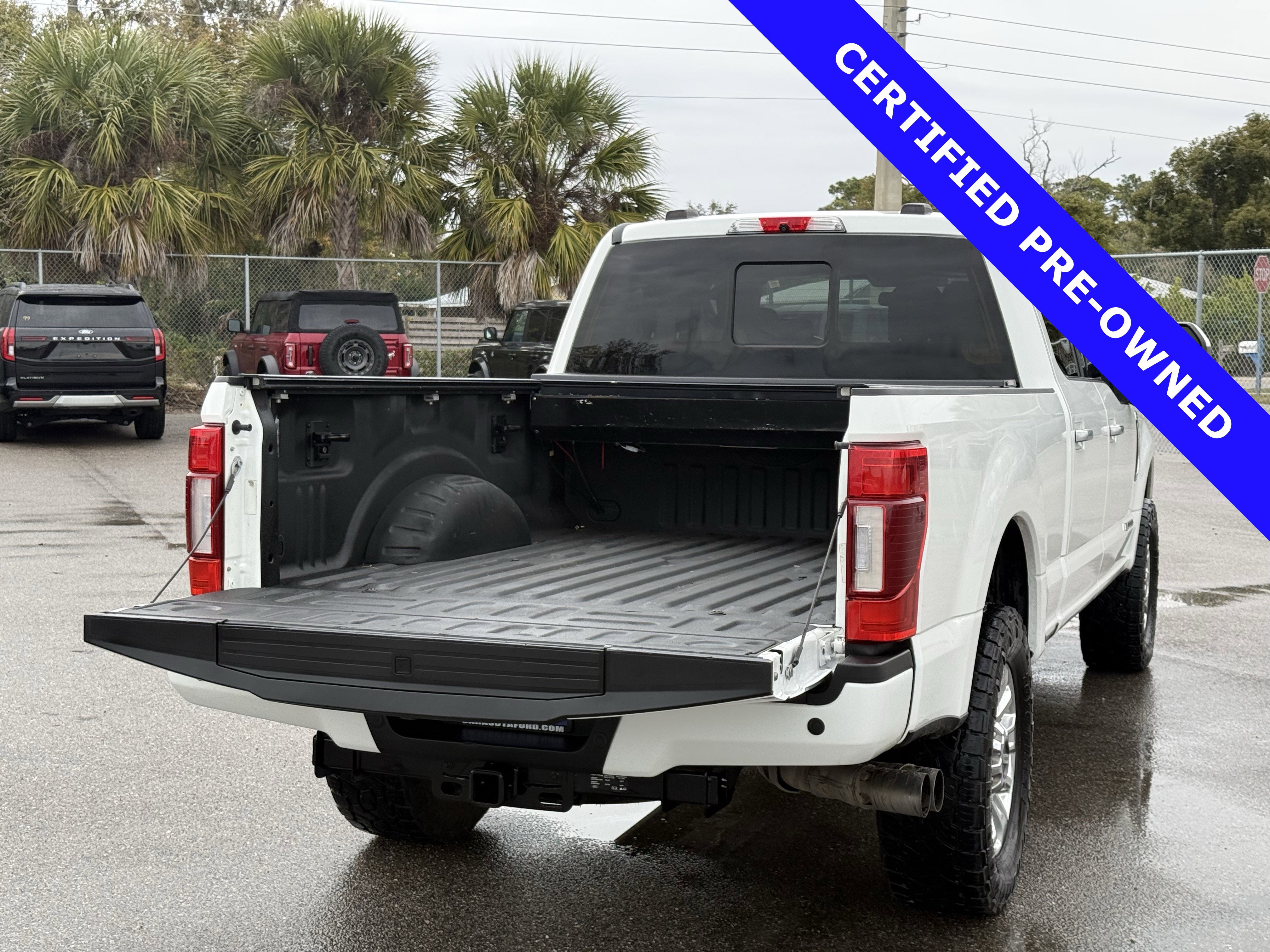 Certified 2022 Ford F250 Limited w/ FX4 Off-Road Package image 16