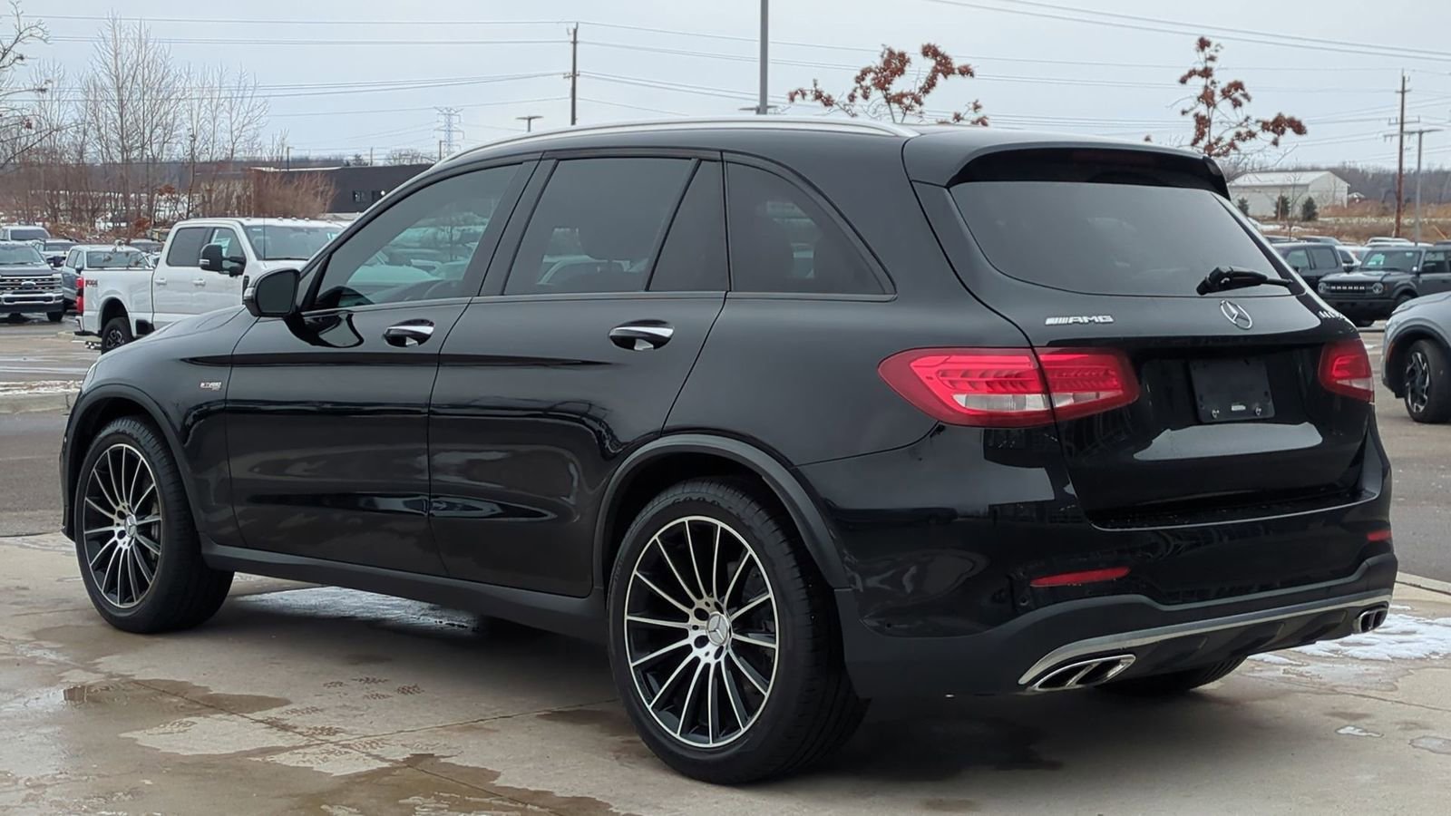 Used 2017 Mercedes-Benz GLC 43 AMG 4MATIC image 3