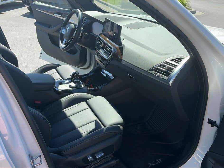 Used 2023 BMW X3 xDrive30i w/ Premium Package w/ZPA AWD/4WD image 29