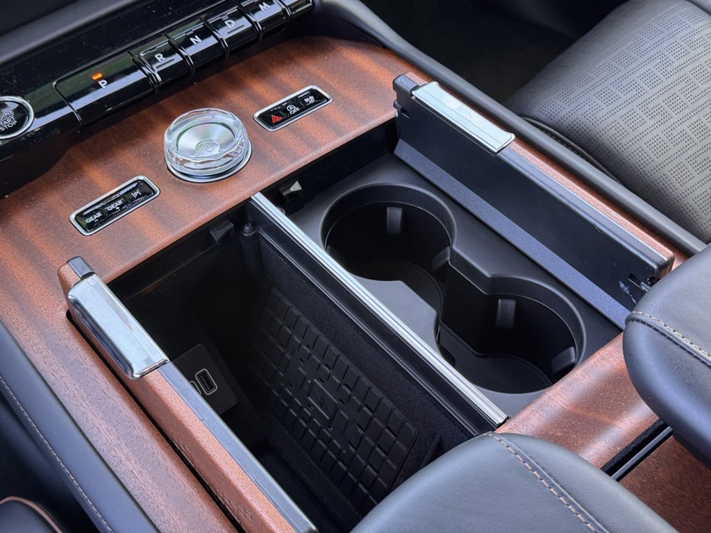 New 2025 Lincoln Navigator Black Label image 22